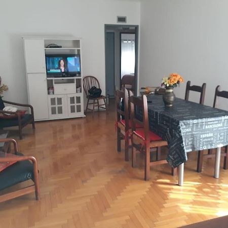 Apartamento Lautaro Apartment Buenos Aires Exterior photo